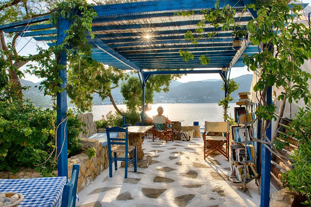 Antoniadi Rooms Livadia  Exterior photo